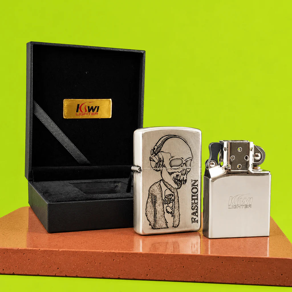 Flint Kiwi Lighter 762